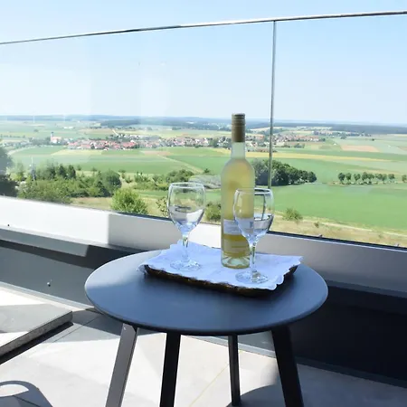 Morgenrot Panorama-Apartment 2 - Terrasse Und Balkon * Gnotzheim