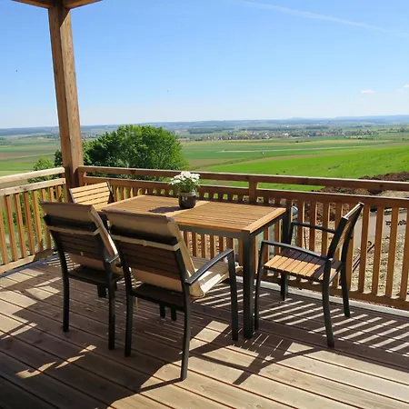 Morgenrot Panorama-Apartment 2 - Terrasse Und Balkon Gnotzheim